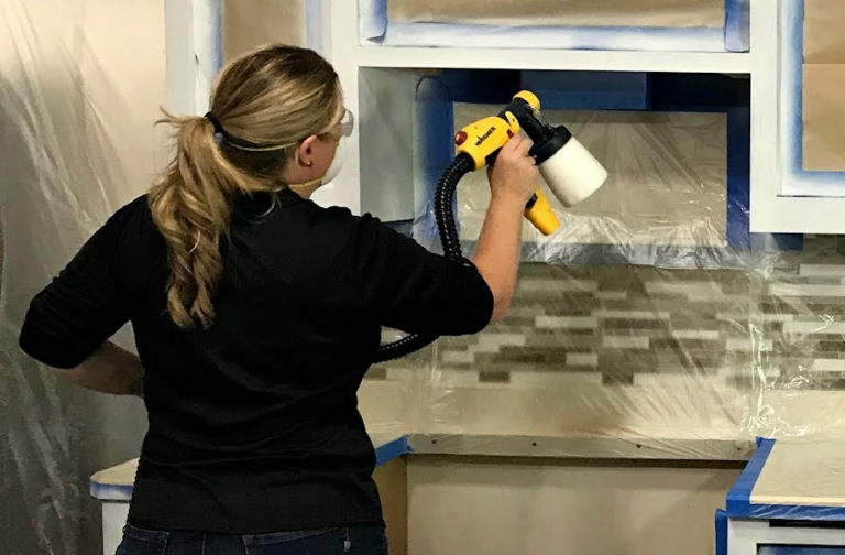 Best Airless Paint Sprayer for Cabinets – 4 Top Models.